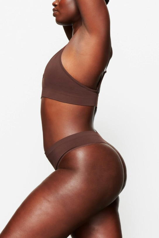 Skims Soft Smoothing Seamless Thong