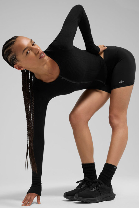 Alo Unisex Half-Crew Scrunch Sock